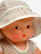 One of many Patsy Baby doll variants from Effanbee. Or is this one a knockoff? More at the web's largest private collection of antiques & collectibles: https://www.ericwrobbel.com/collections/collecting-variants.htm
