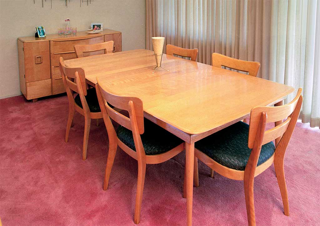 Vintage birch Heywood-Wakefield dining room set, c.1956. Originally a 'blonde' finish which imparts a milky quality to the wood and partly obscures the grain, these pieces are now clear-finished. Vintage antique retro collectibles for the home at 'More Pushy Furniture' at the web's largest private collection of antiques & collectibles: https://www.ericwrobbel.com/collections/furniture-2.htm